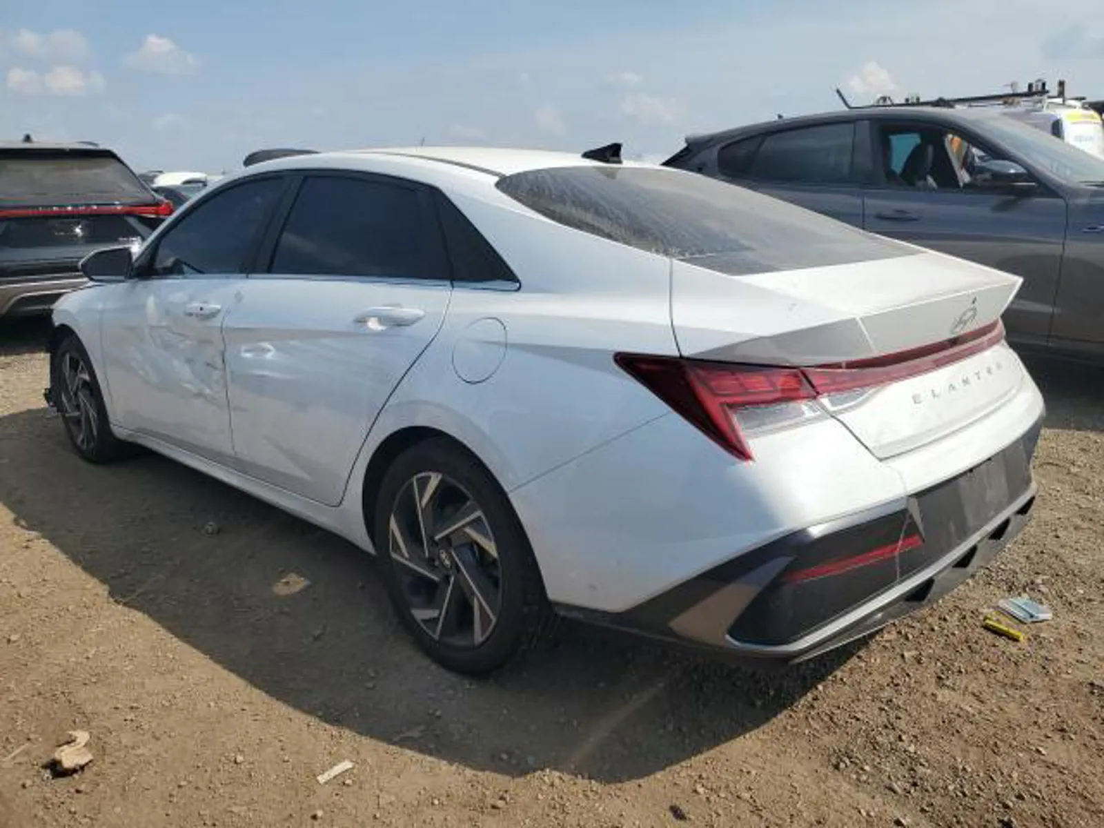 HYUNDAI ELANTRA SEL 2.0L