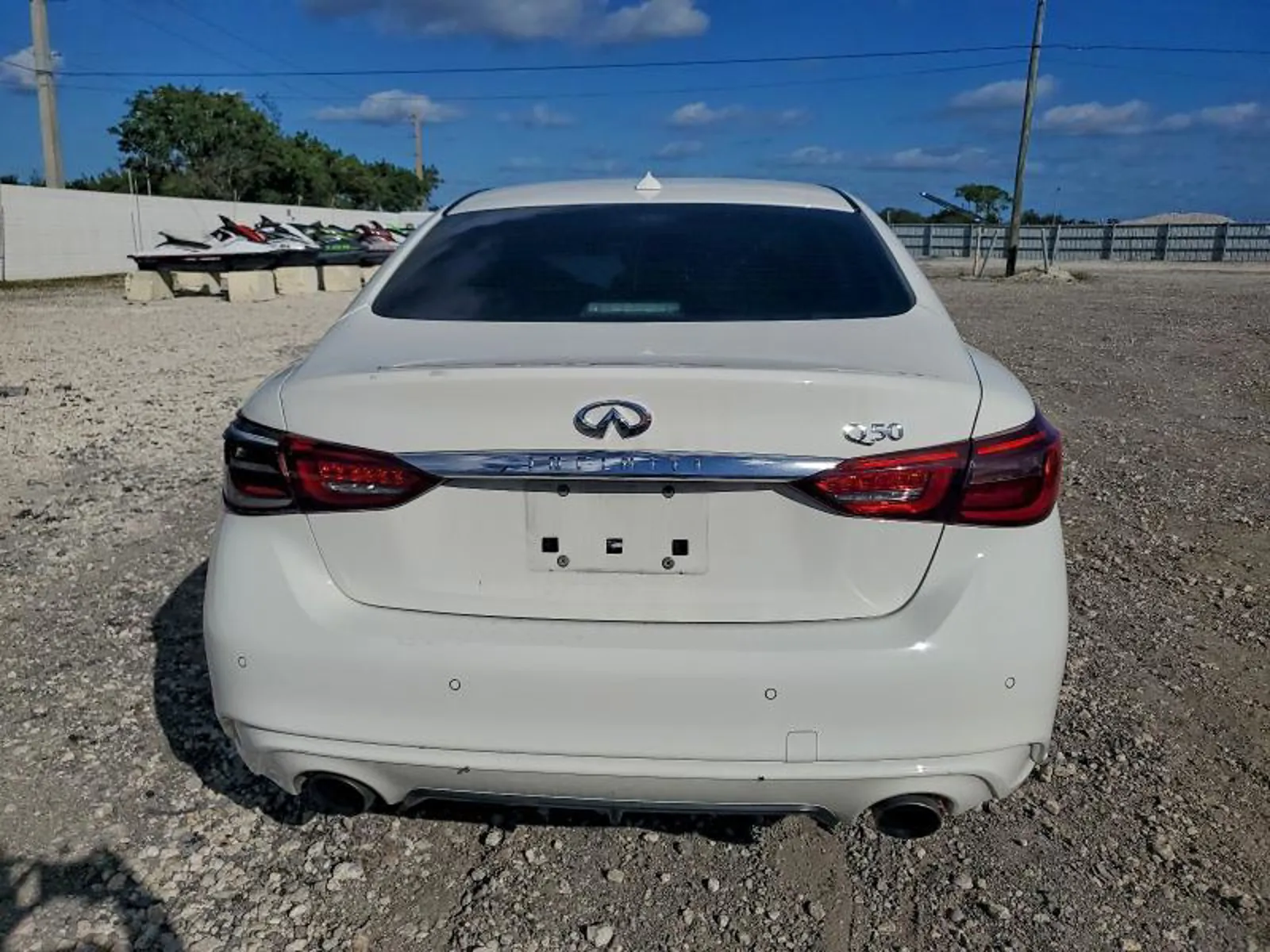 INFINITI Q50 LUXE 3.0L